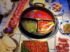 -热火朝天鲜切牛肉火锅(南强街巷店)