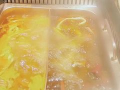 -老牌坊云南鱼豆花火锅(爱建店)
