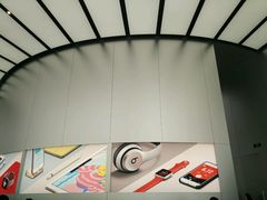 -Apple零售店(新街口店)