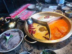 -小龙坎老火锅(鹤伴一路店)