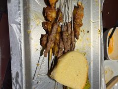 -三个大叔烤羊肉串·炭炉砂锅菜(西三旗店)