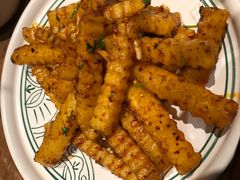 -云海肴·汽锅鸡·云南菜(天山百盛优客店)