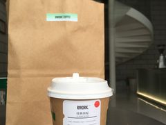 热拿铁-RWORK·COFFEE(滨江店)