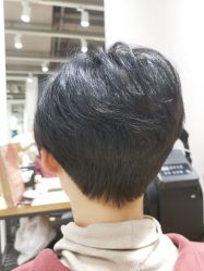 -曼都发型