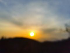 -鬼笑石后山停车场