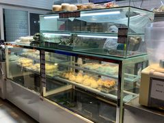 面包甜点陈列柜-白玉兰食品(甜云店)