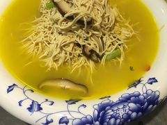 -南京金牛湖巨碗鱼头