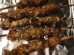 -烤满分·东北烧烤(首经贸店)