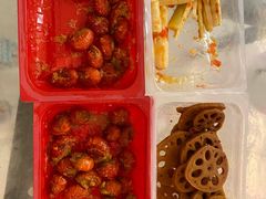 -周黑鸭(地铁香港路站店)