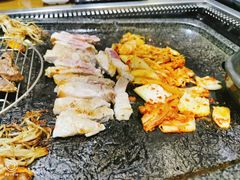 烤五花肉-韩阳王石板烤肉