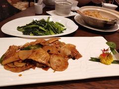 南昆山鲜笋小炒肉-富力希尔顿度假酒店-御玺中餐厅
