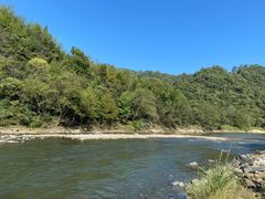 -燕子河大峡谷天坑仙境