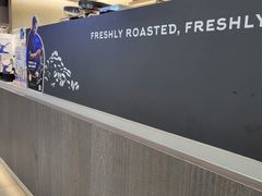 -瑞幸咖啡(凯德龙之梦莘庄店)