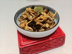 -梧桐餐厅(泉城路店)