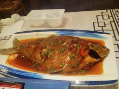 -霄汉牛三鲜湖北砂锅菜(万松园2店)
