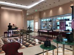 -Gucci(重庆IFS店)