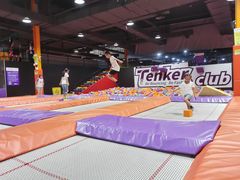 -Tenker Club弹刻极限主题公园 · 蹦床 · 团建 · 生日派对(大关店)