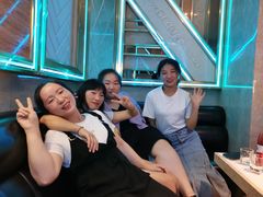 -Huange欢歌KTV(欣都龙城vcpark购物中心店)