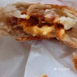 肉月蛋黄完美结合,好吃不腻。榨菜月饼,也好吃