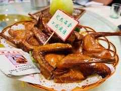 -津津菜馆(绝没分店)