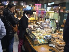 面包甜点陈列柜-FASHION BAKERY法森贝克(新德路店)