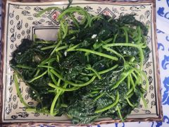 -范饭椰林川湘味海鲜·椰子鸡(三亚湾椰梦长廊店)