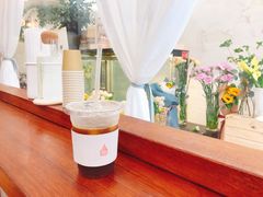 招牌美式-SPARROW 家雀儿咖啡本店
