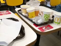 大堂-麦当劳(宝山大厦店)