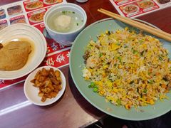 -扬二春炒饭(国庆路总店)