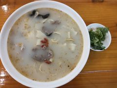 -河南食府(人民路店)