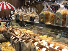 -法滋瑞烘焙(沈家门店)