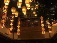 -港丽餐厅(高德置地店)