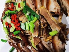 -墨脱石锅椰子鸡•香草鸭•东山羊(大东海店)