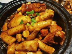 石锅山药排骨-闫府私房菜·百年鲁菜(欧亚店)