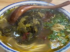 -钢阳酸菜红烧牛肉面(季乐路店)