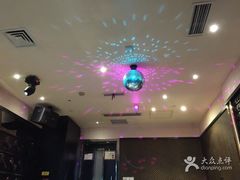 -多佐KTV(北京富力广场购物中心店)