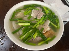 -金卯白肉罩火烧