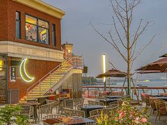 -岁粤Moon·湖景餐厅(月光码头店)