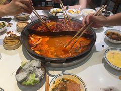 鸳鸯番茄锅-卤校长老火锅(杨家坪直营店)
