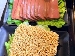 -今日潮牛(张江万科翡翠公园店)