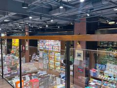 -半山书局(新世纪商城店)
