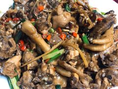 黄焖土鸡-生态苑农庄(十里画廊遇龙河店)