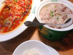 -费大厨辣椒炒肉(万家丽一店)