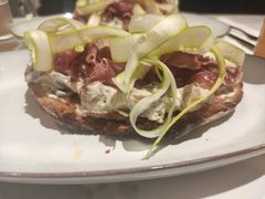 -潮一不贰·法式甜品·生日蛋糕·西式简餐(外滩店)