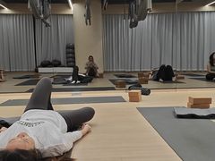 -乐刻瑜伽·普拉提·小瑜荚YogaPod(滨江银泰店)