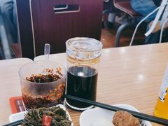 -顺溜·手工刀削面·黑金店(铜锣湾店)