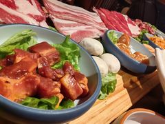 -明洞阿姨·韩式酱蟹烤肉·创意料理(三元桥店)