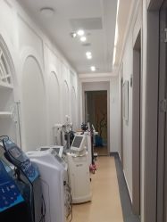 -广州健丽·去眼袋医疗美容机构