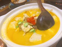 土家手掰柴火豆腐-吃饭皇帝大土家民族菜(正大广场店)