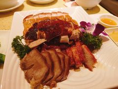 -香港新发烧腊茶餐厅(万象店)